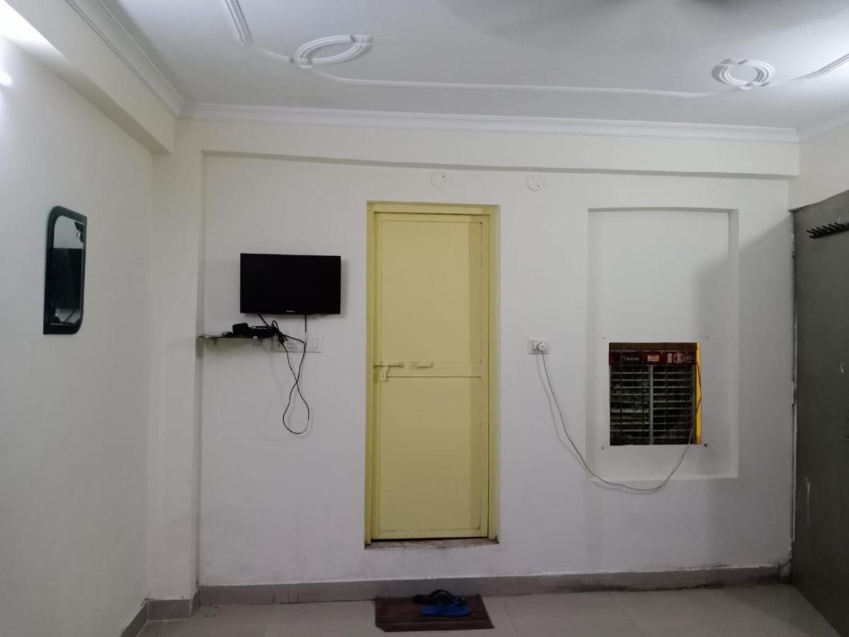 S S Hotel And Restaurant By Wb Economy Jaunpur Buitenkant foto
