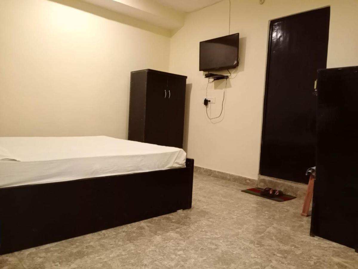 S S Hotel And Restaurant By Wb Economy Jaunpur Buitenkant foto